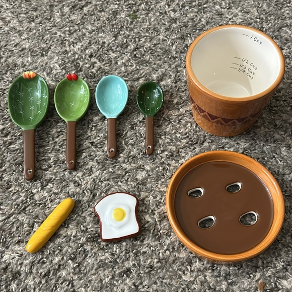 Cactus Porcelain Measuring Set 🌵NWOT - Picture 5 of 8